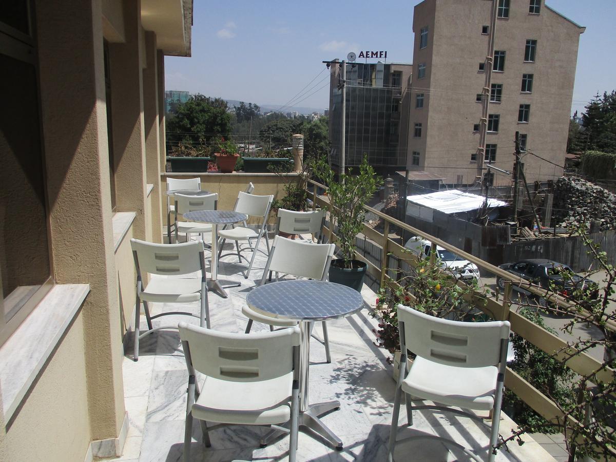 Damu Hotel Addis Abeba Buitenkant foto